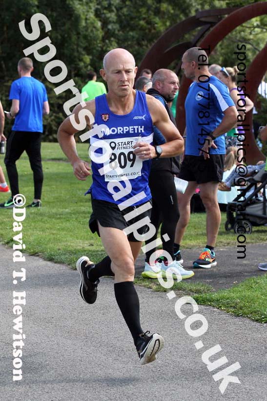 Senior Womens and Mens V50 2021 NECAA Road Relay Champs., Hetton Lyon Country Park, Hetton le Hole, County Durham. Photo: David T. Hewitson/Sports for All Pics